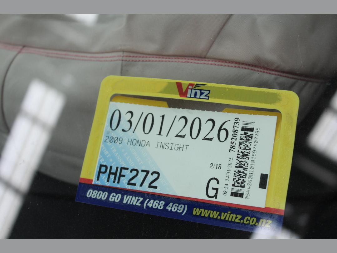 Photo '12' of Honda Insight