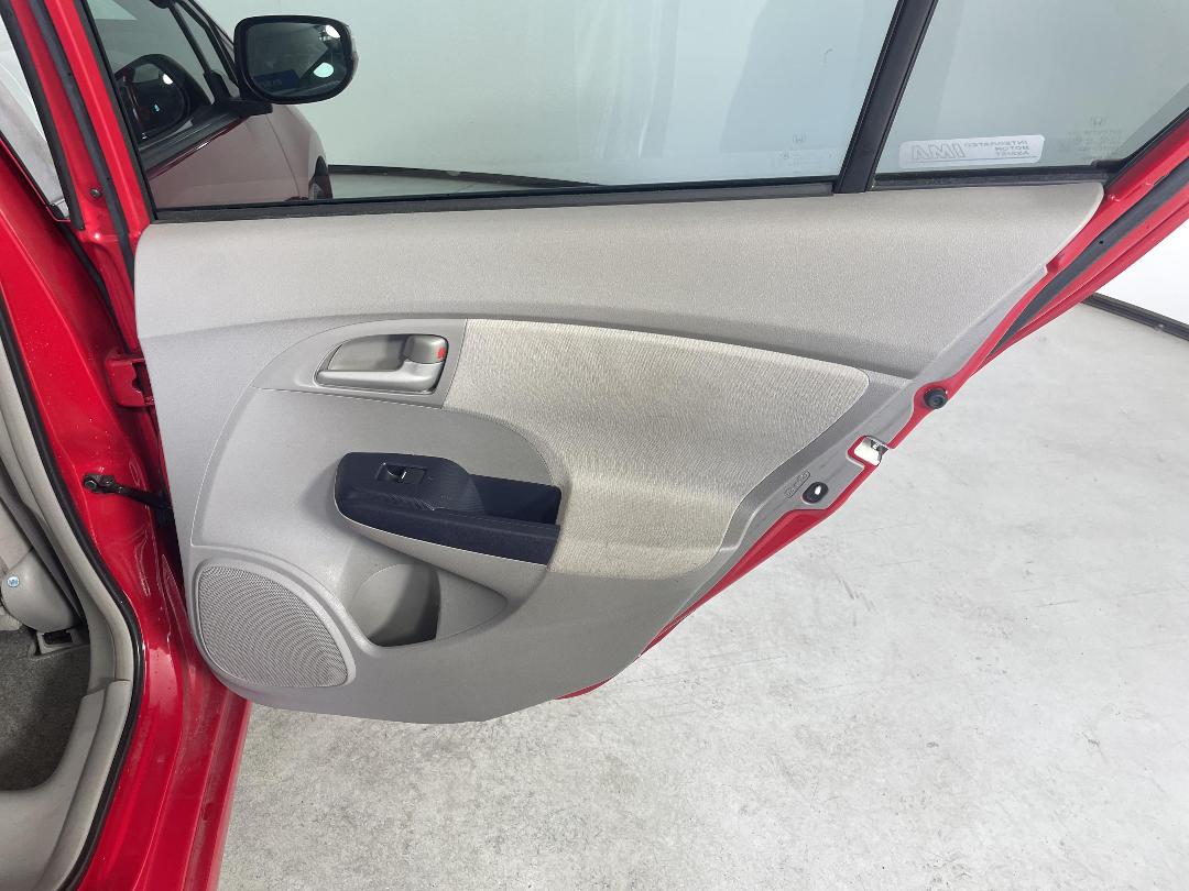 Photo '19' of Honda Insight