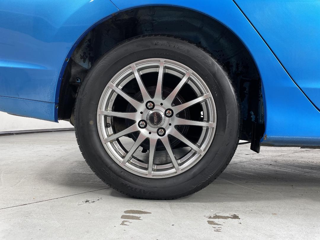 Photo '12' of Honda Insight