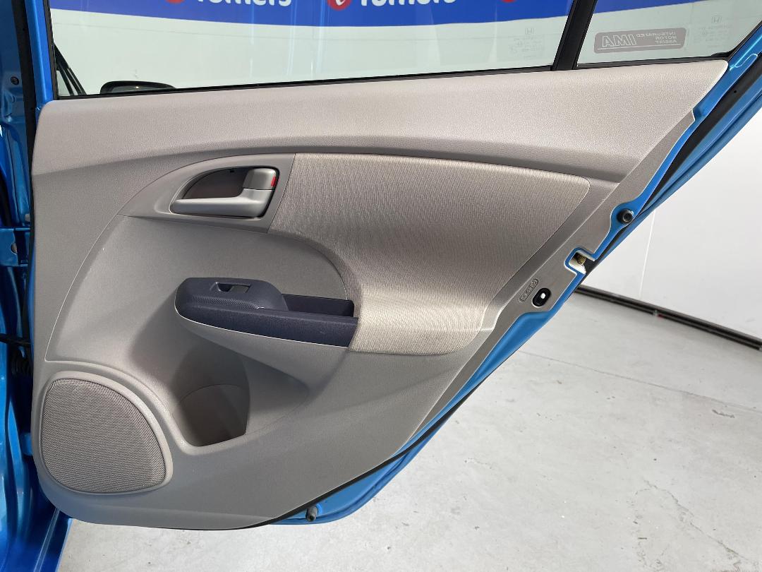 Photo '19' of Honda Insight