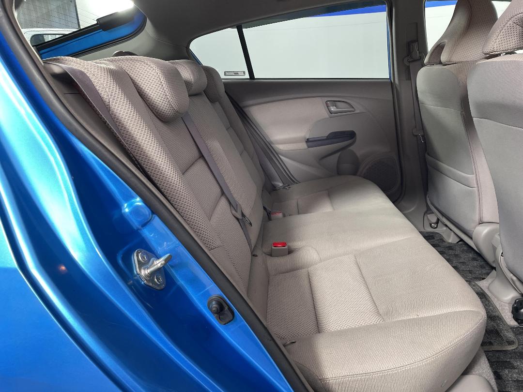 Photo '20' of Honda Insight