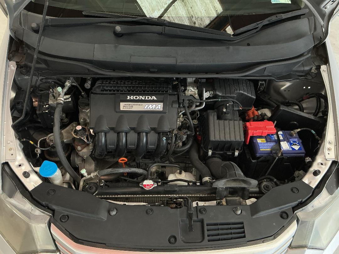 Photo '13' of Honda Insight Photo '13' of Honda Insight