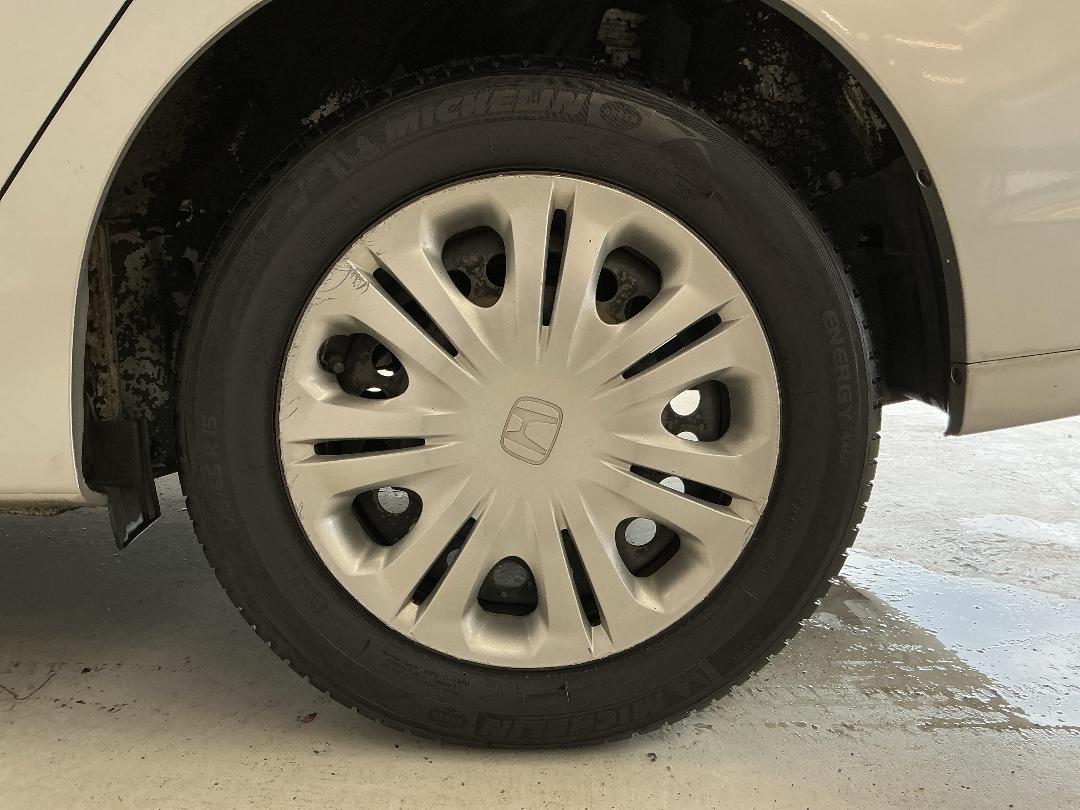 Photo '11' of Honda Insight Photo '11' of Honda Insight