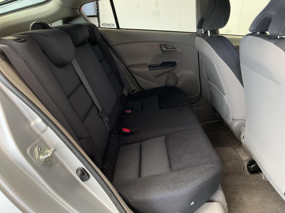 Photo '20' of Honda Insight Photo '20' of Honda Insight