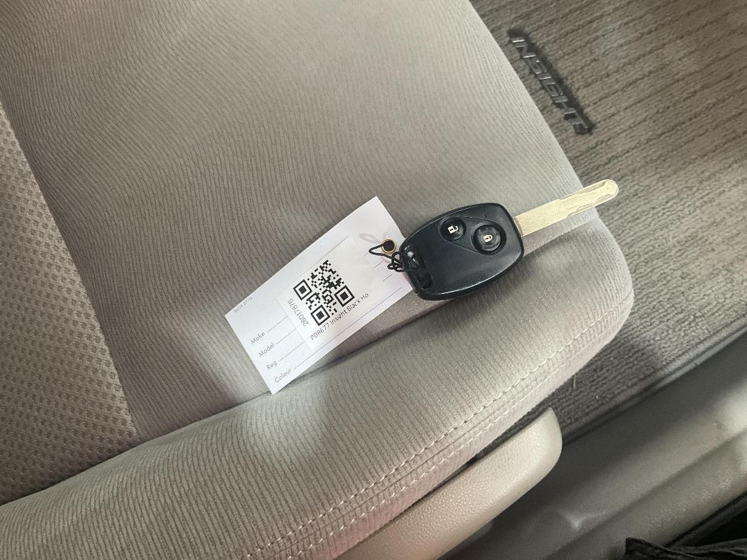 Photo '20' of Honda Insight