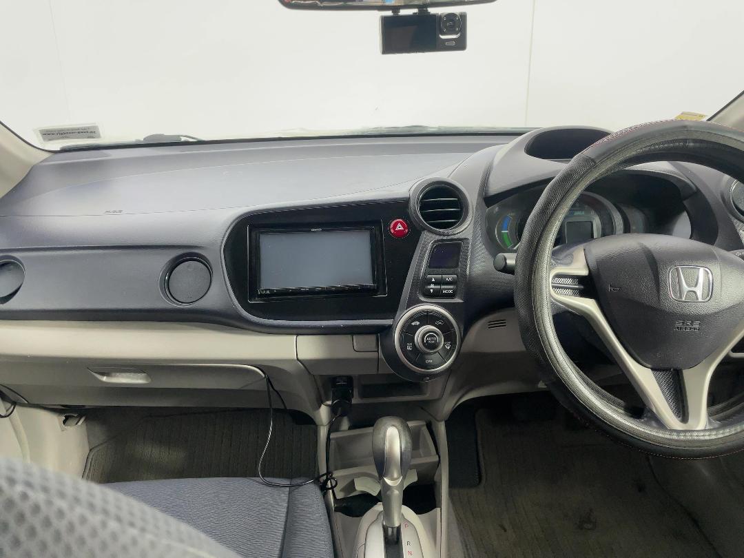 Photo '17' of Honda Insight