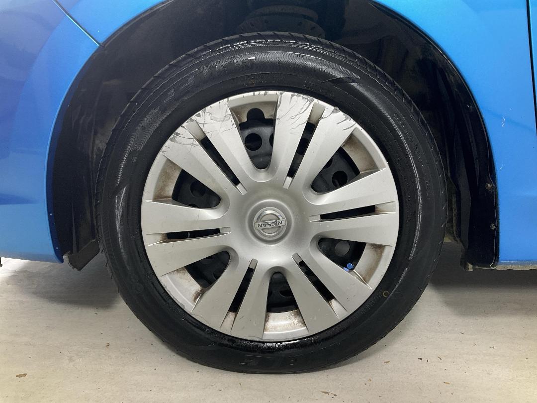 Photo '10' of Honda Insight