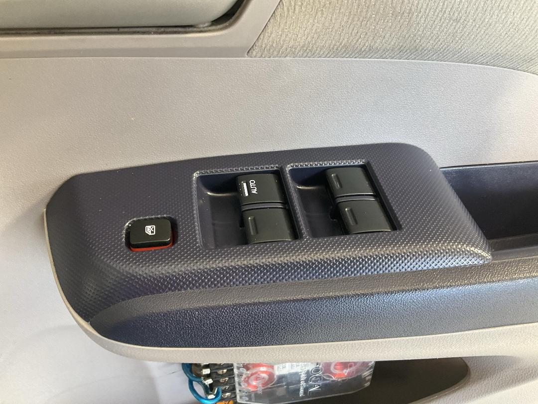 Photo '28' of Honda Insight