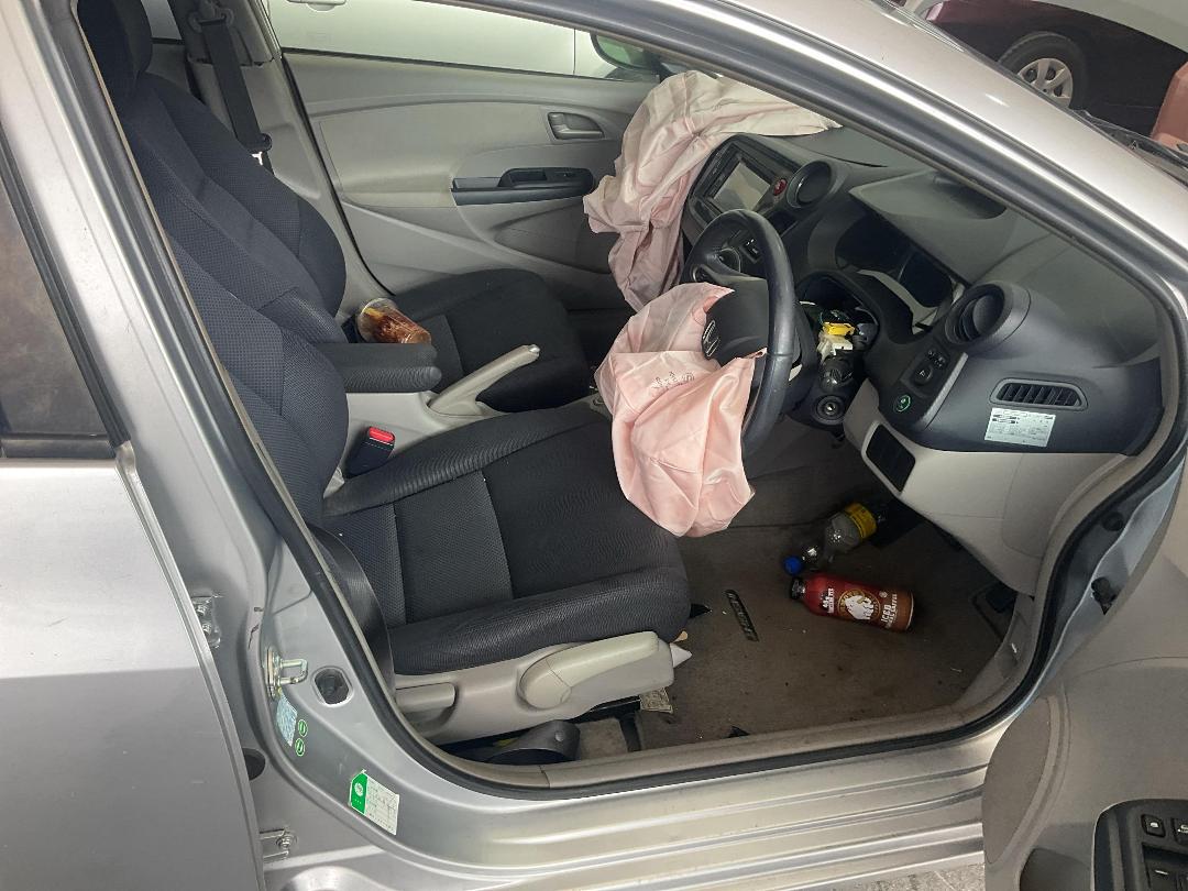 Photo '21' of Honda Insight