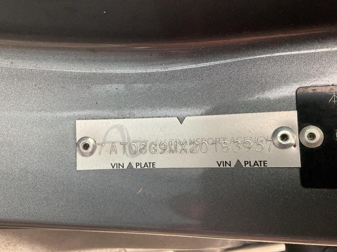 Photo '22' of Honda Insight