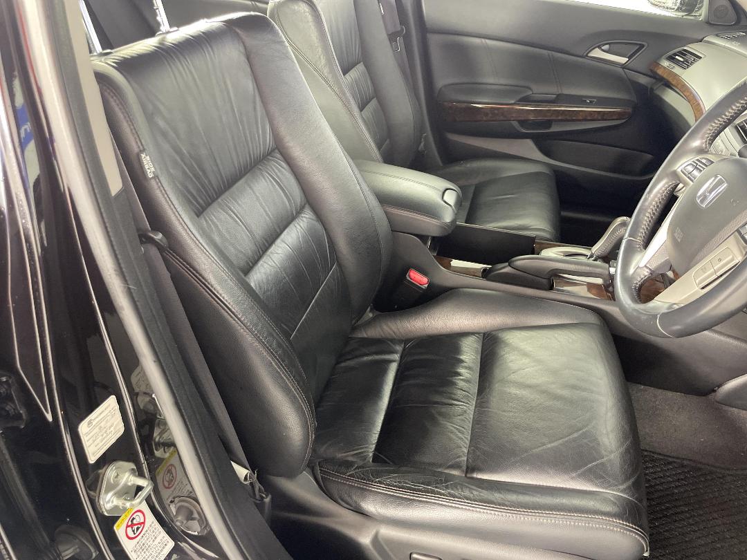 Photo '16' of Honda Inspire Photo '16' of Honda Inspire