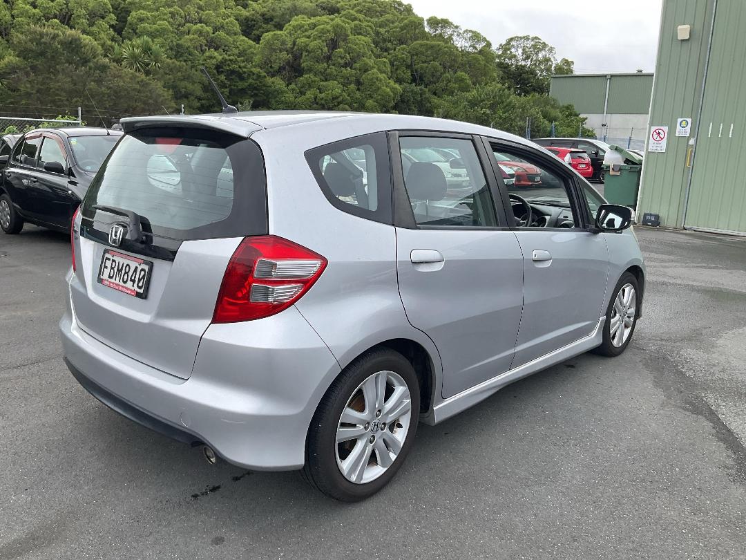 Photo '4' of Honda Jazz Sport Photo '4' of Honda Jazz Sport