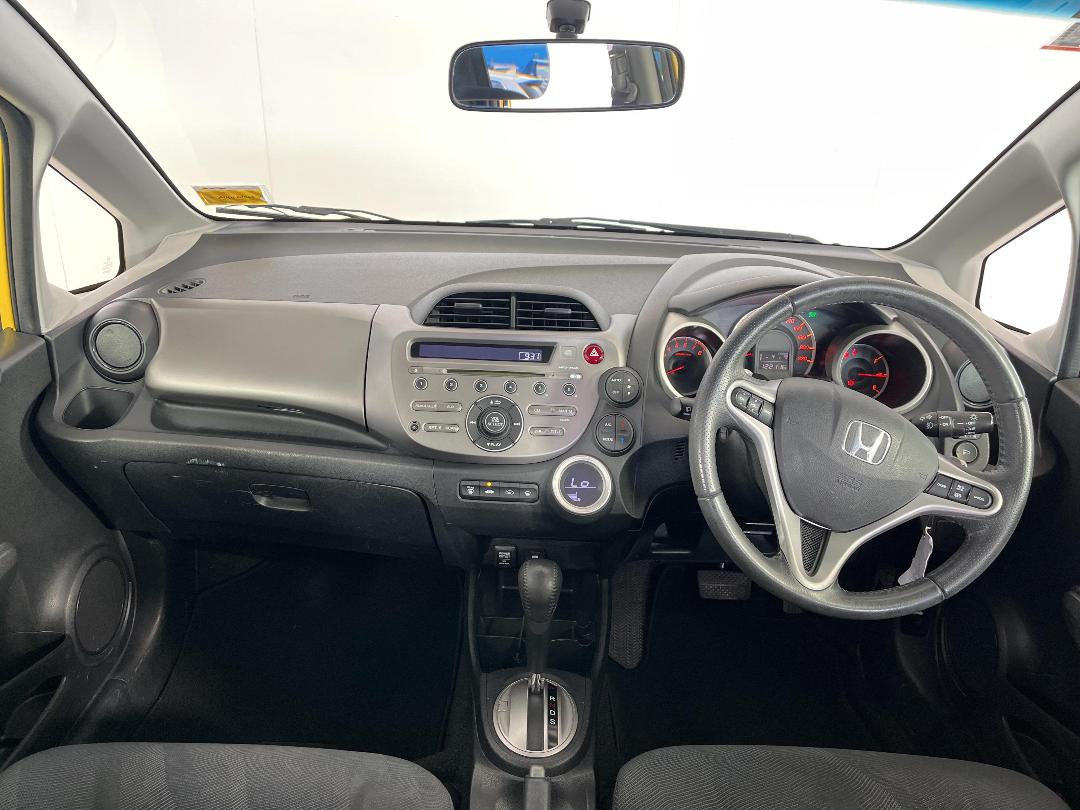 Photo '17' of Honda Jazz Photo '17' of Honda Jazz