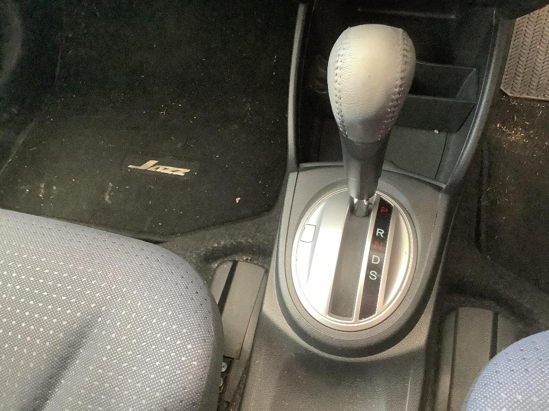 Photo '14' of Honda Jazz 1.3S Photo '14' of Honda Jazz 1.3S