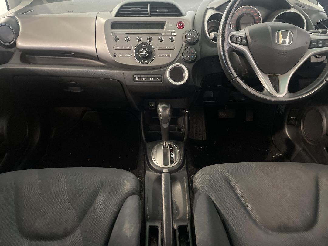 Photo '18' of Honda Jazz Photo '18' of Honda Jazz
