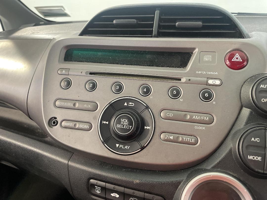 Photo '28' of Honda Jazz Photo '28' of Honda Jazz