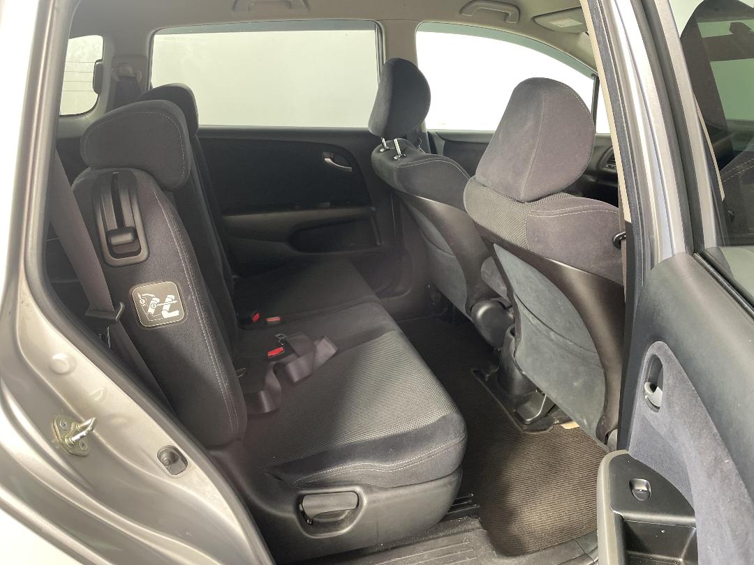 Photo '20' of Honda Stream