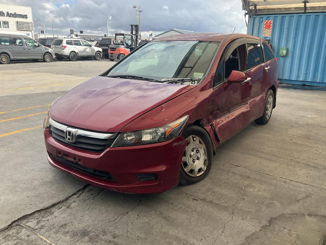 Photo '8' of Honda Stream Photo '8' of Honda Stream