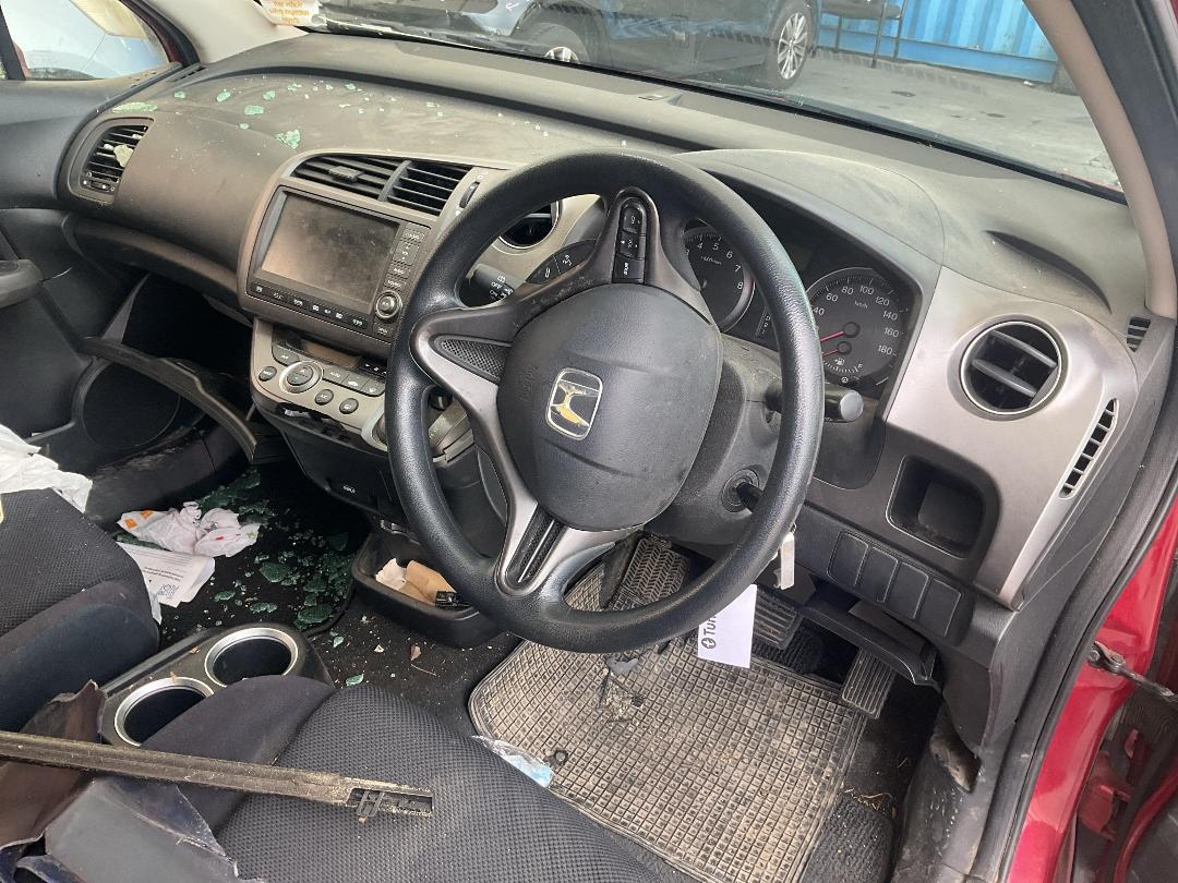 Photo '29' of Honda Stream Photo '29' of Honda Stream