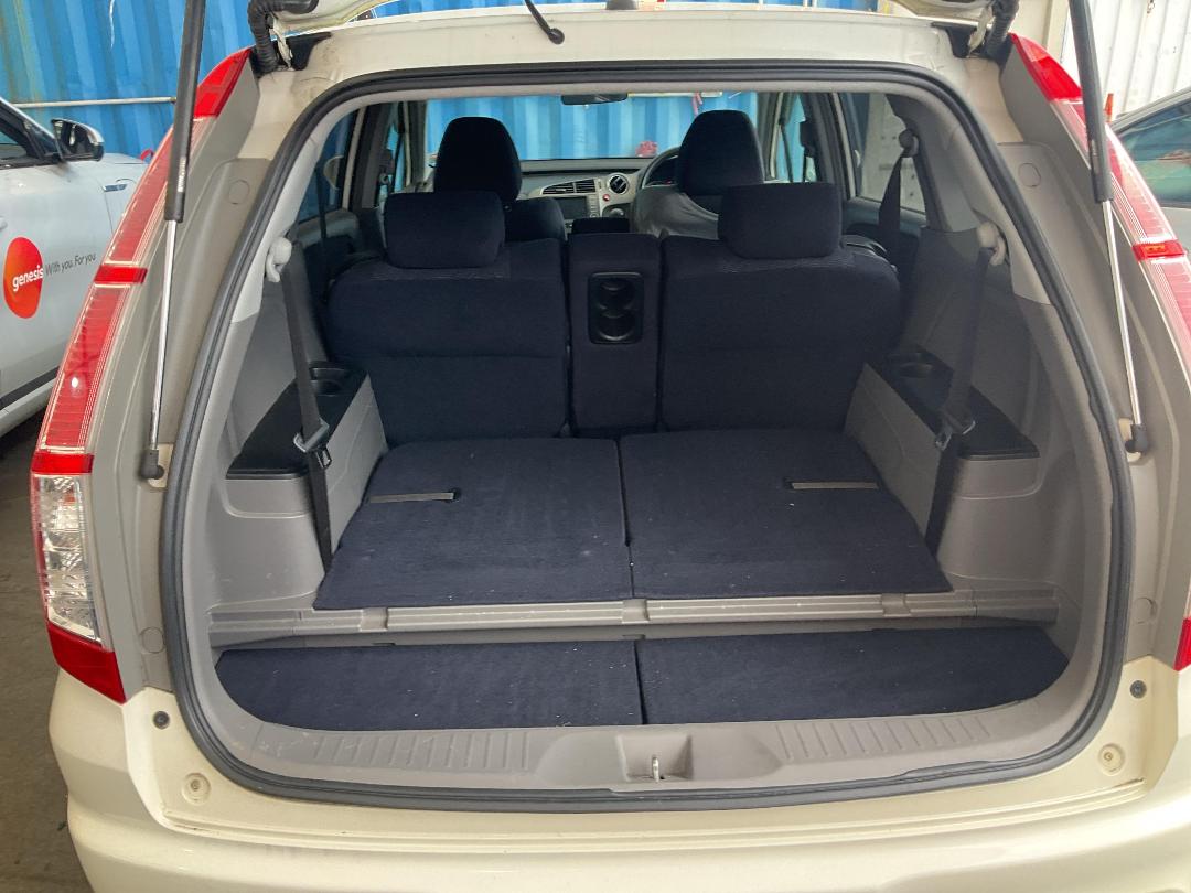 Photo '5' of Honda Stream