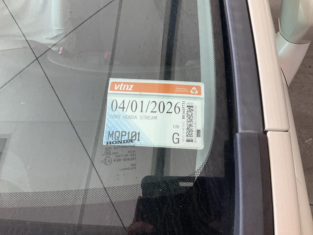 Photo '15' of Honda Stream