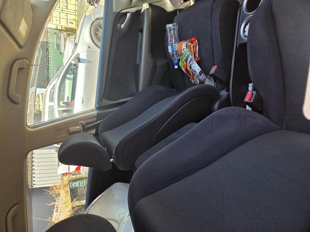 Photo '28' of Honda Stream RSZ