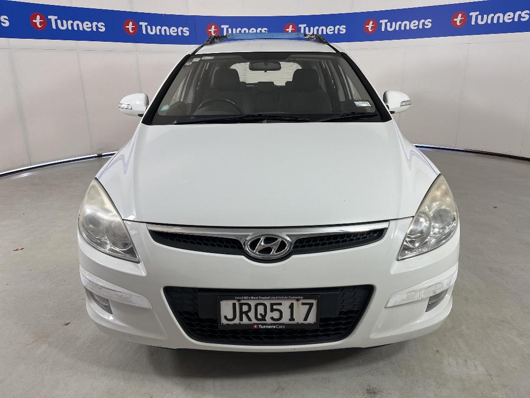 Photo '2' of Hyundai I30 Photo '2' of Hyundai I30