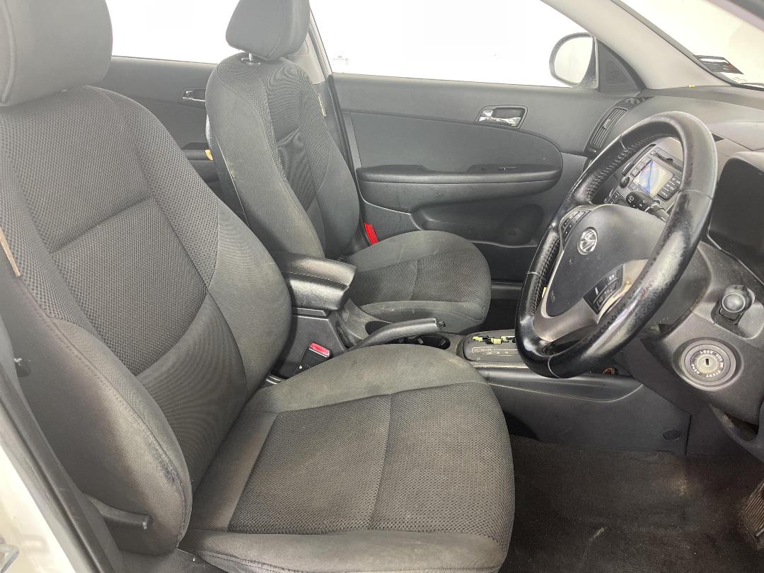 Photo '16' of Hyundai I30 Photo '16' of Hyundai I30