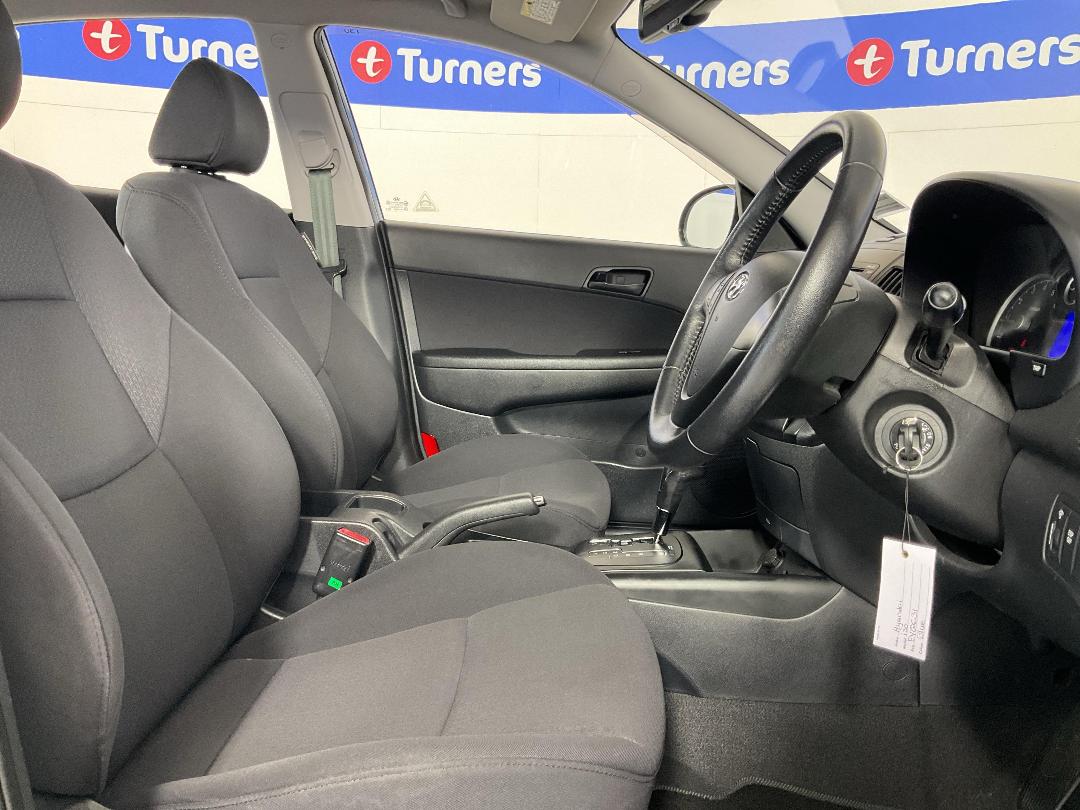 Photo '16' of Hyundai I30