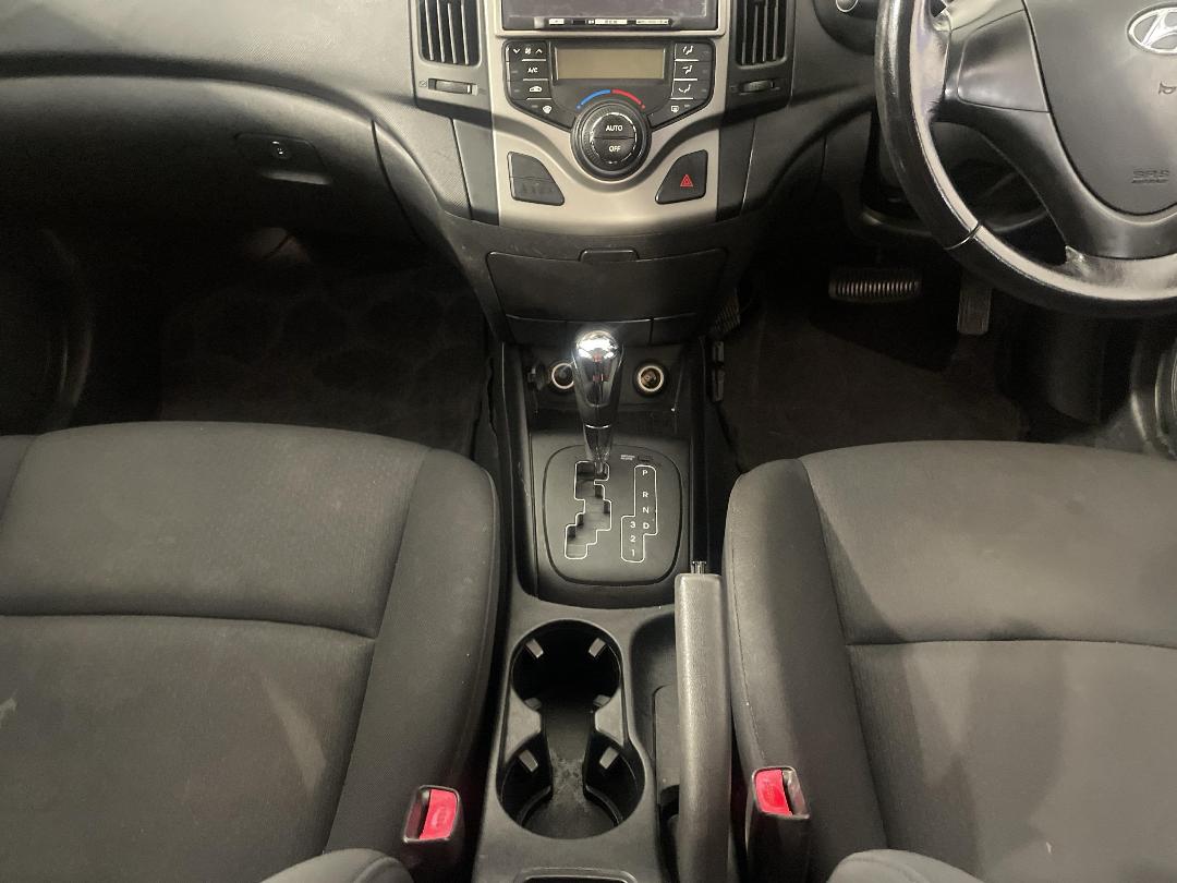 Photo '18' of Hyundai I30