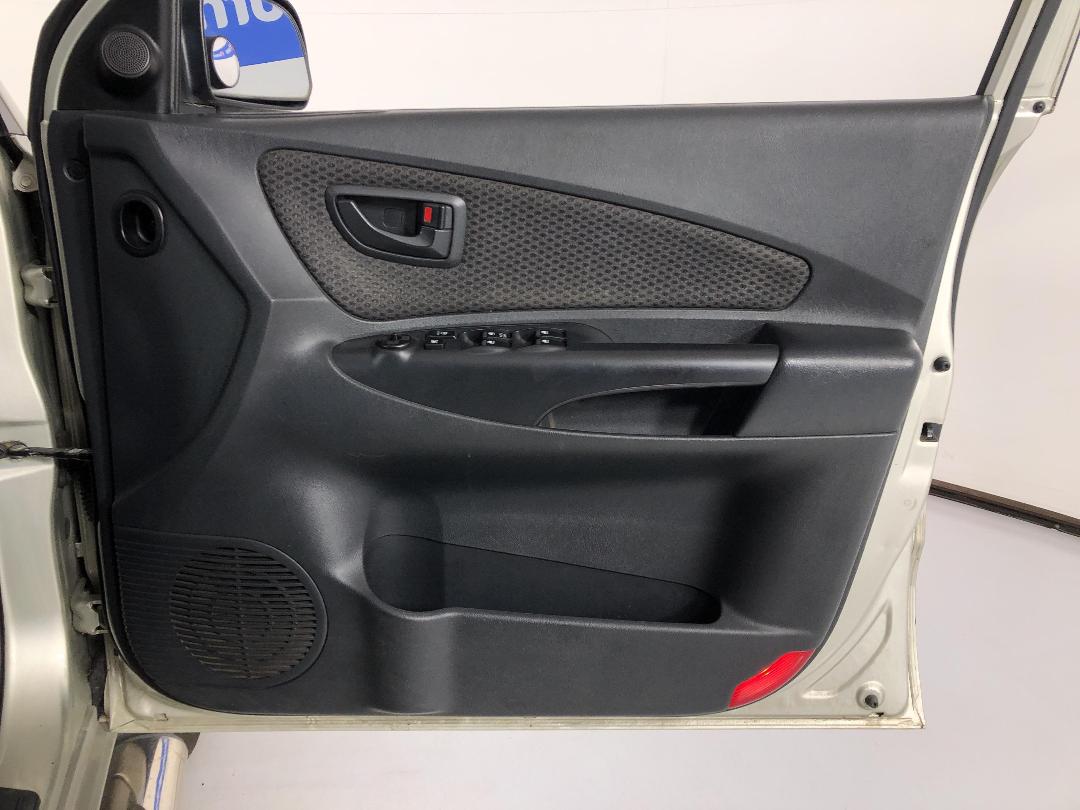 Photo '15' of Hyundai Tucson