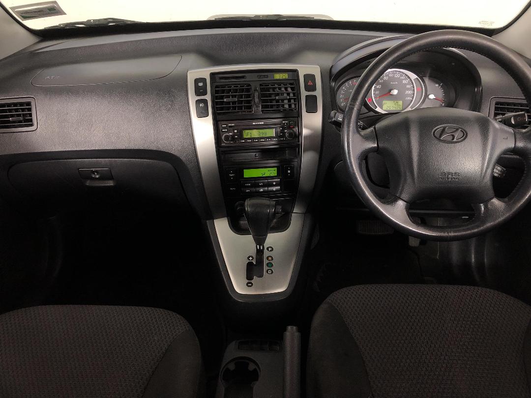 Photo '17' of Hyundai Tucson