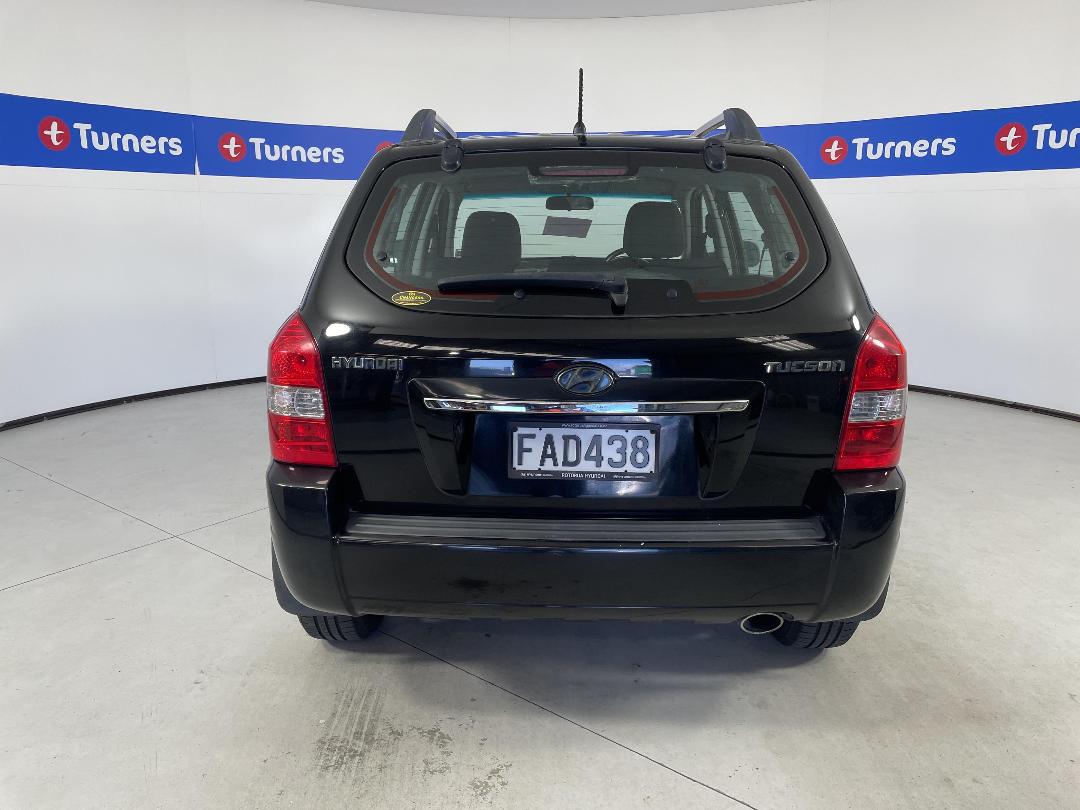 Photo '5' of Hyundai Tucson GLS Photo '5' of Hyundai Tucson GLS