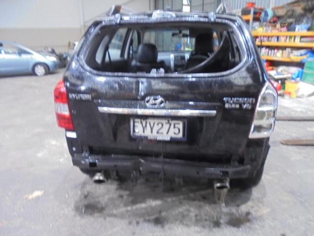 Photo '4' of Hyundai Tucson GLS Photo '4' of Hyundai Tucson GLS