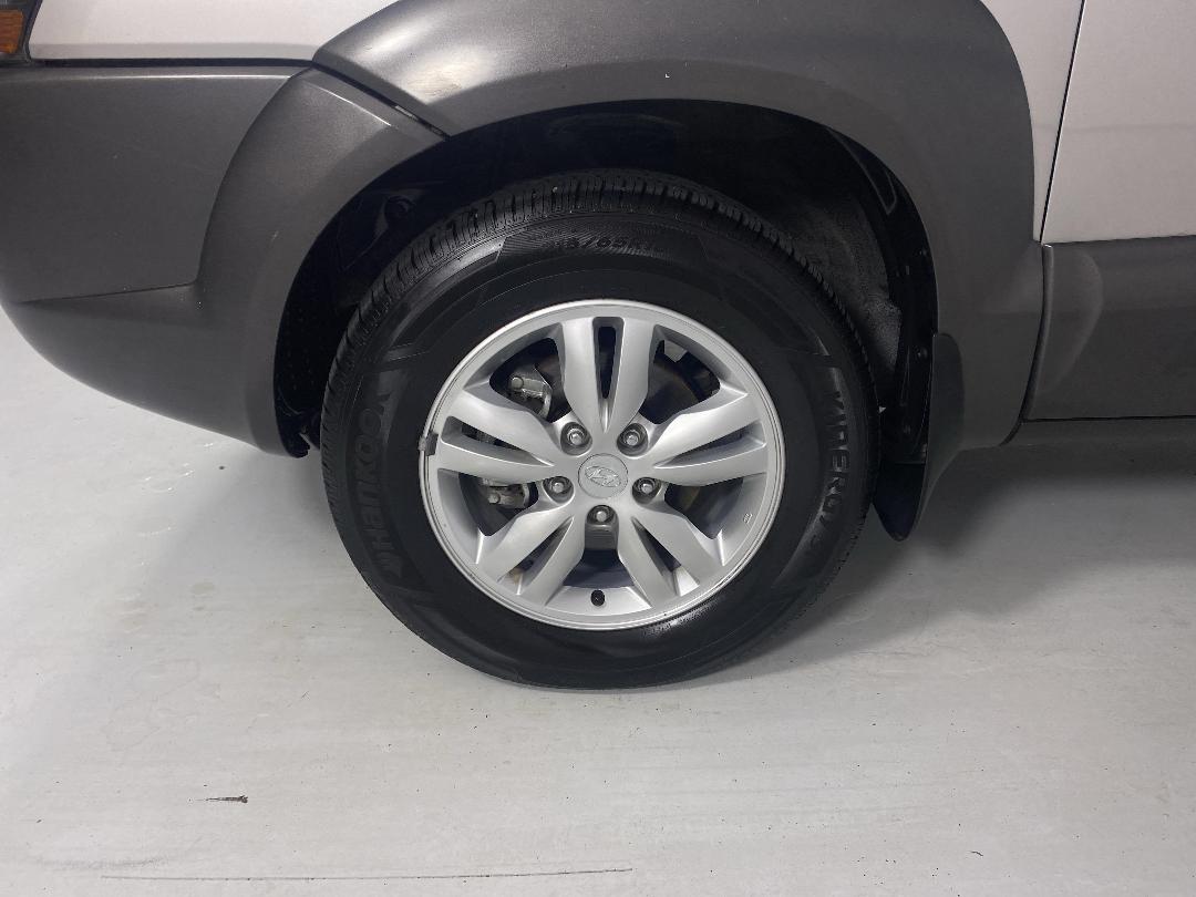 Photo '10' of Hyundai Tucson