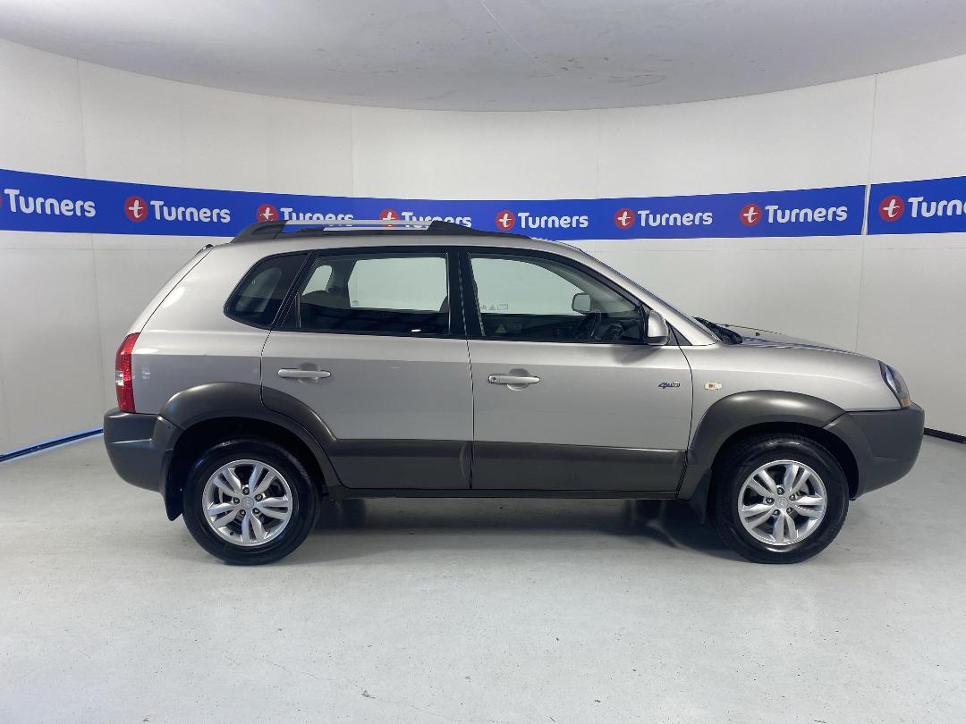 Photo '23' of Hyundai Tucson