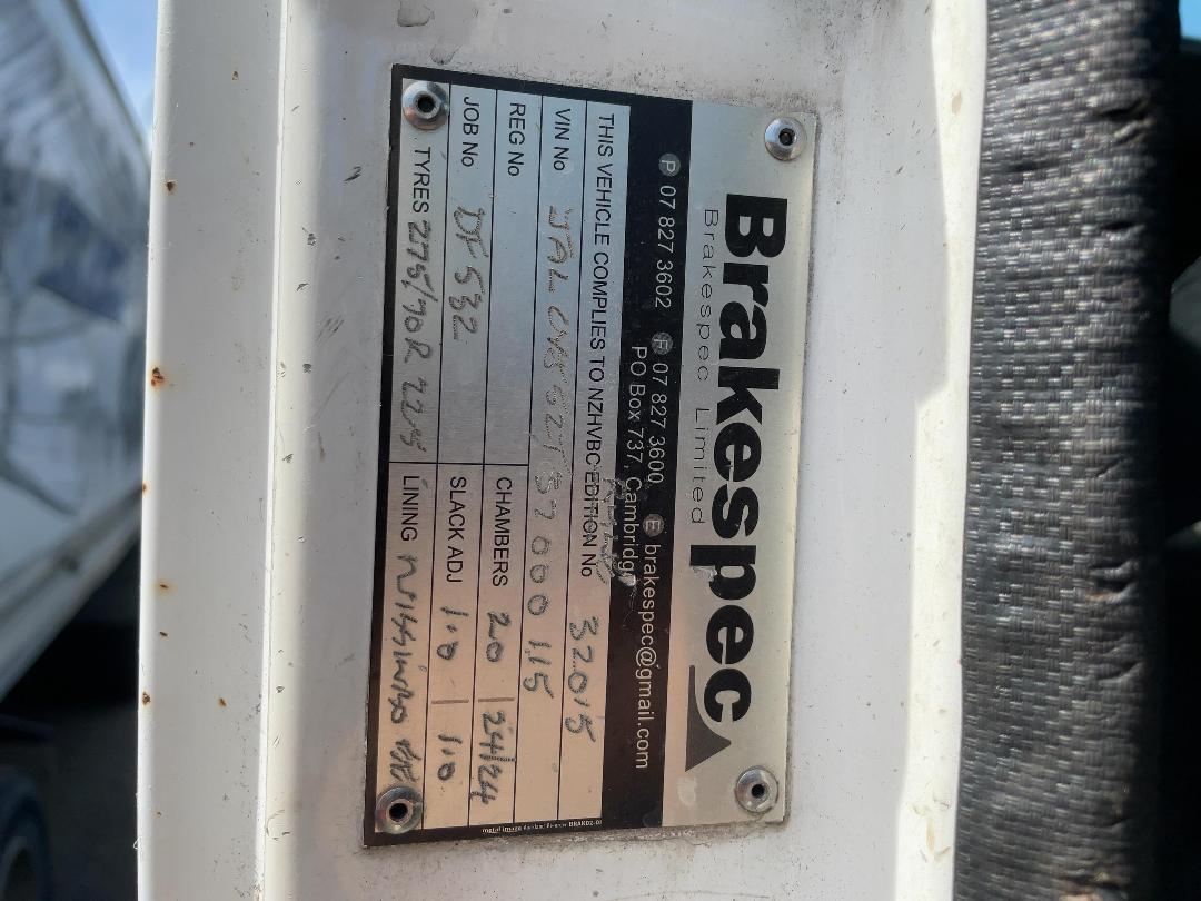 Photo '14' of Isuzu CYJ 460 GIGA Tractor Unit