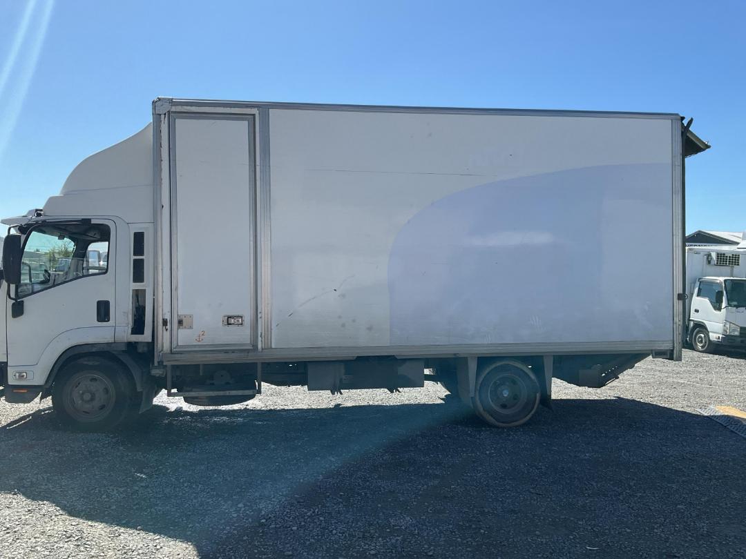 Photo '7' of Isuzu F Series Box Body