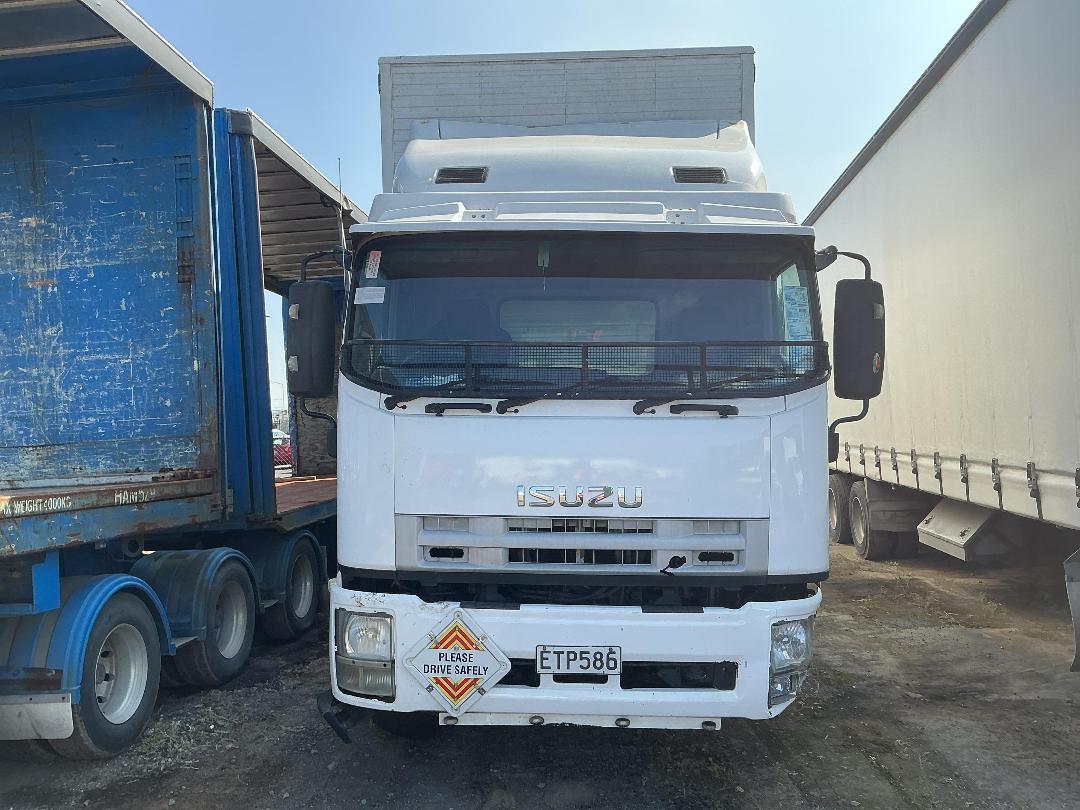 Photo '6' of Isuzu F Series FVD1400 Curtainsider