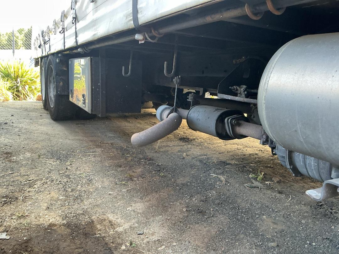 Photo '24' of Isuzu F Series FVD1400 Curtainsider