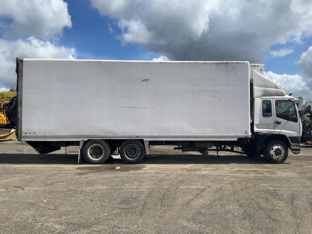 Photo '3' of Isuzu FVZ 1400 Chiller