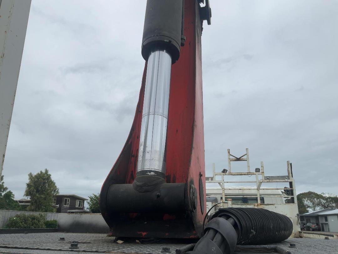 Photo '23' of Isuzu FVZ 1400 Flat Deck Crane