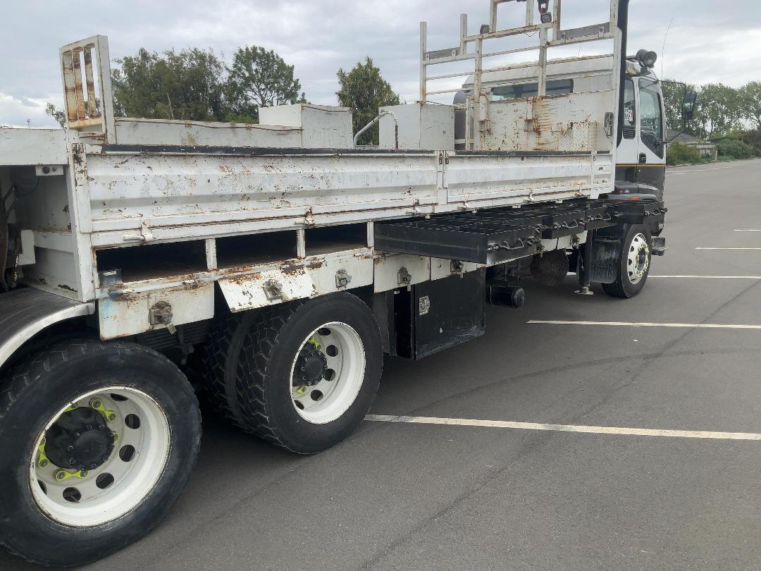 Photo '26' of Isuzu FVZ 1400 Flat Deck Crane