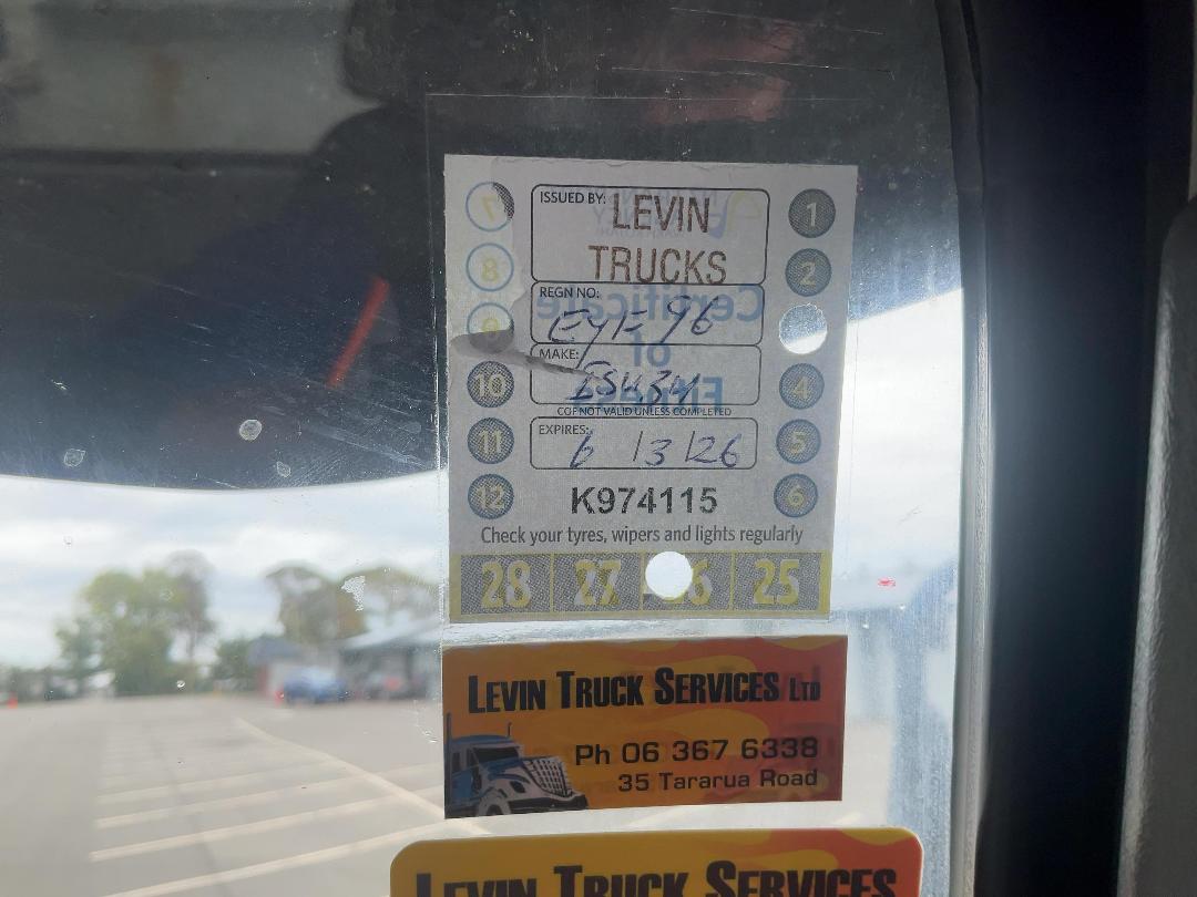 Photo '46' of Isuzu FVZ 1400 Flat Deck Crane