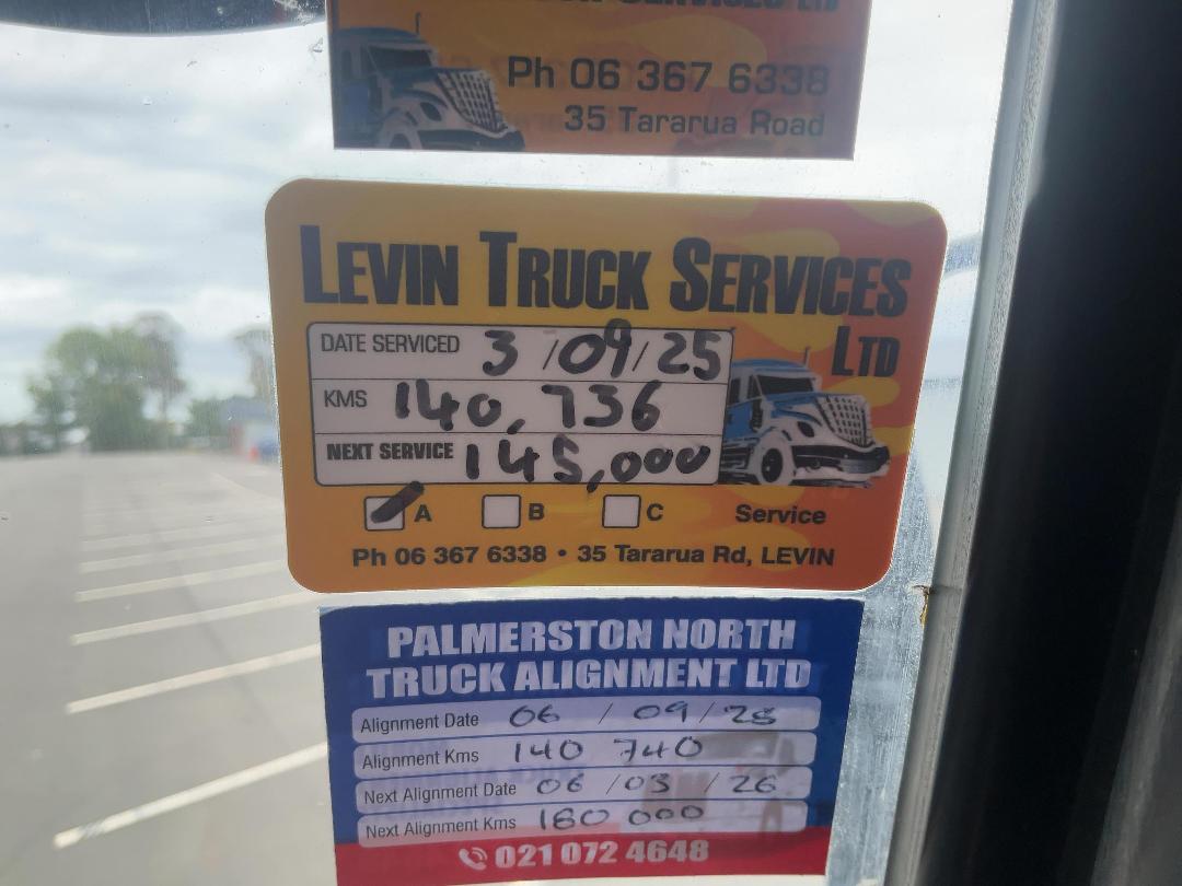 Photo '47' of Isuzu FVZ 1400 Flat Deck Crane