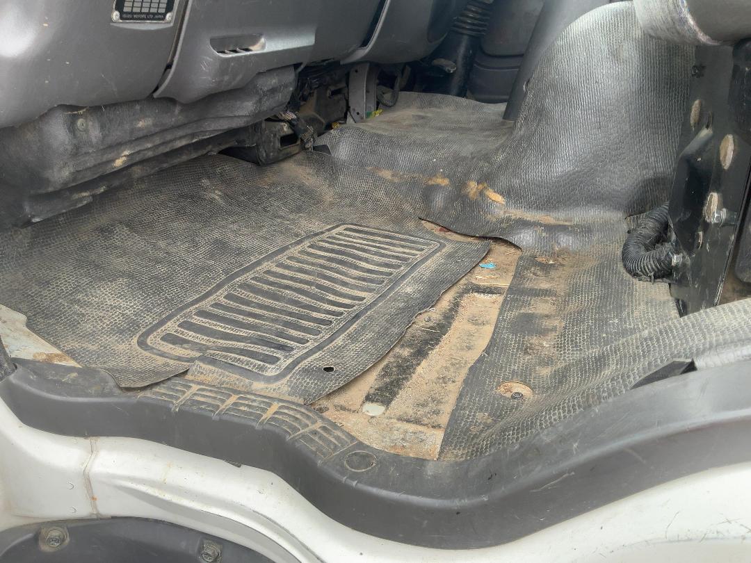 Photo '37' of Isuzu FVZ 1400 Flat Deck Crane