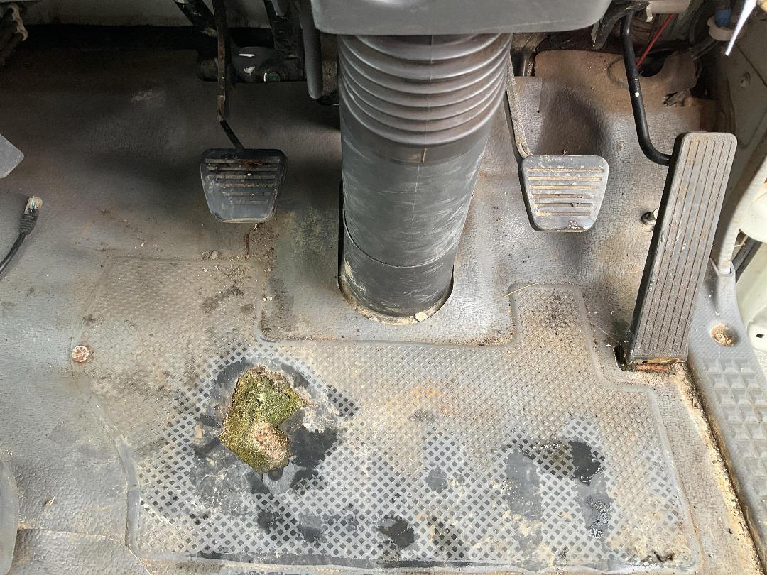 Photo '19' of Isuzu N Series NNR250C Double Cab - Flat Deck