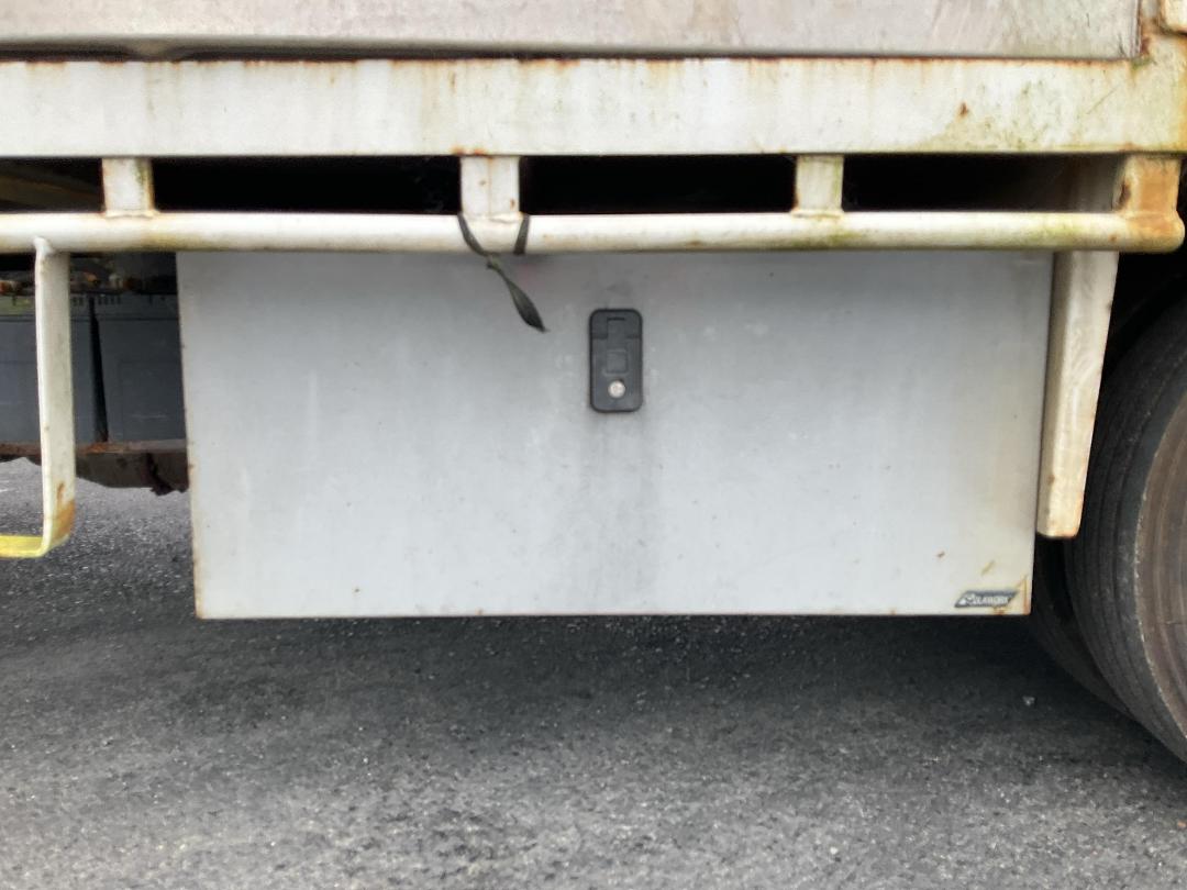 Photo '38' of Isuzu N Series NNR250C Double Cab - Flat Deck