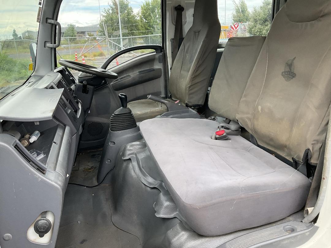 Photo '20' of Isuzu N Series NNR250C Double Cab - Flat Deck