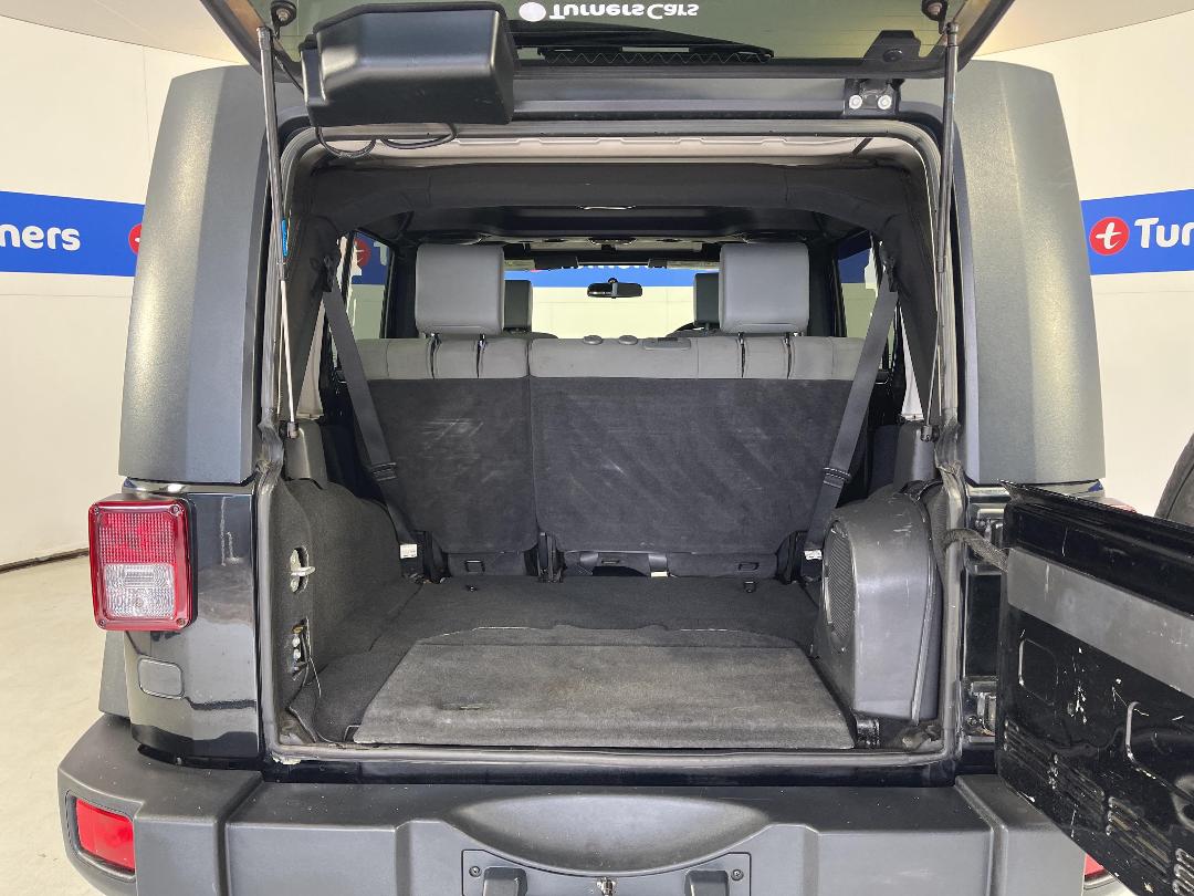 Photo '14' of Jeep Wrangler Photo '14' of Jeep Wrangler